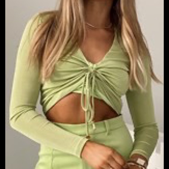 NOEMI TOP - Picture 3 of 8